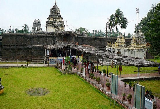 draksharama temple outside