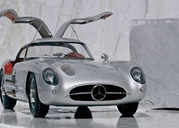 Mercedes B 300 SLR