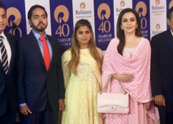 mukesh ambani family