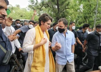 rahul priyanka gandhi