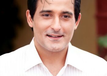 Akshay Khanna e1657380587559