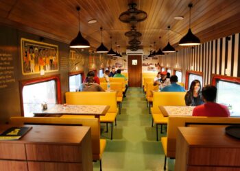 Restuarant on Wheel