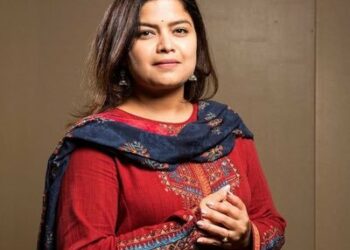 Poonam Mahajan