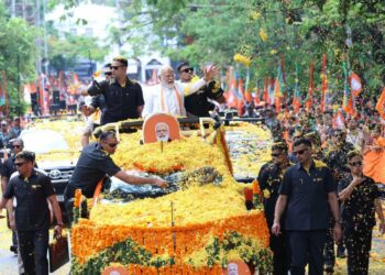 Narendra Modi e1683968154575