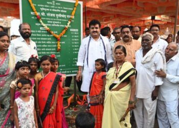 महिला बचतगटांना धान्य प्रक्रिया उद्योगासाठी गोदाम उभारणार 2 1140x570 1