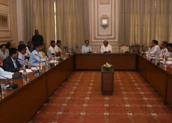 सह्याद्री अतिथीगृह येथे राज्यस्तरीय कुक्कुट समन्वय समितीची बैठक२ 1140x570 1