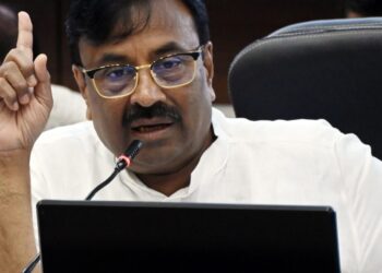 प्रधानमंत्री पिक विमा योजनेचा आढावा 8 1140x570 1