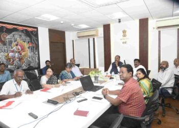 नागपूर येथील मेडिट्राना हॉस्पिटलबाबत बैठक 1 1024x683 1