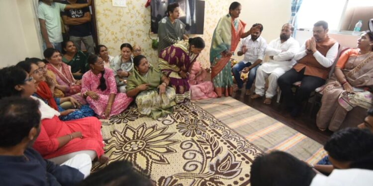 Pne Photo DCM Vigit Ganbote Family dt.26.4.25 1024x639 1