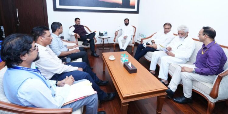 cm tribhasha meeting 875x420 1