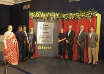 Pic 2 Unveiling of plaque at Epiroc groundbreaking ceremony at Nashik