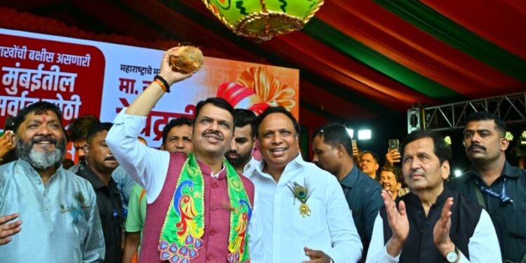जांबोरी मैदान दहिहंडि उत्सव 1 e1755396450481