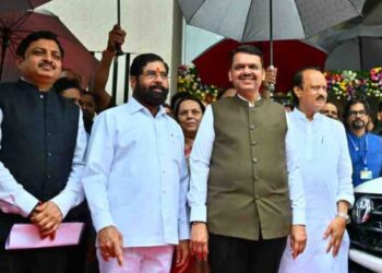 बीडीडीवासियांच्या घरांची स्वप्नपूर्ती 3 1024x682 1 e1755167555822